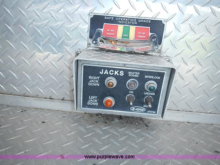 image for item J1232 1994 Hurricane fire truck