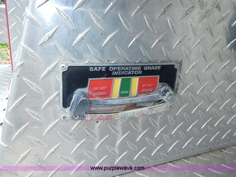 image for item J1232 1994 Hurricane fire truck