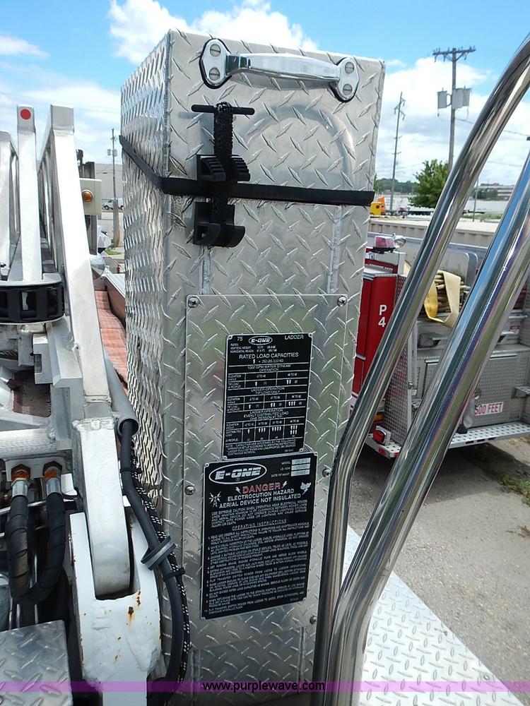 image for item J1232 1994 Hurricane fire truck