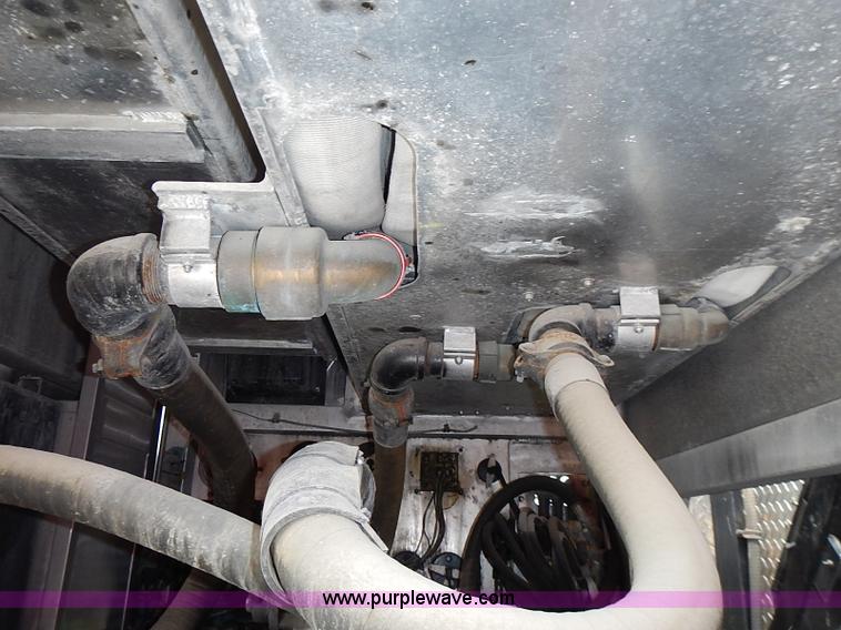 image for item J1232 1994 Hurricane fire truck