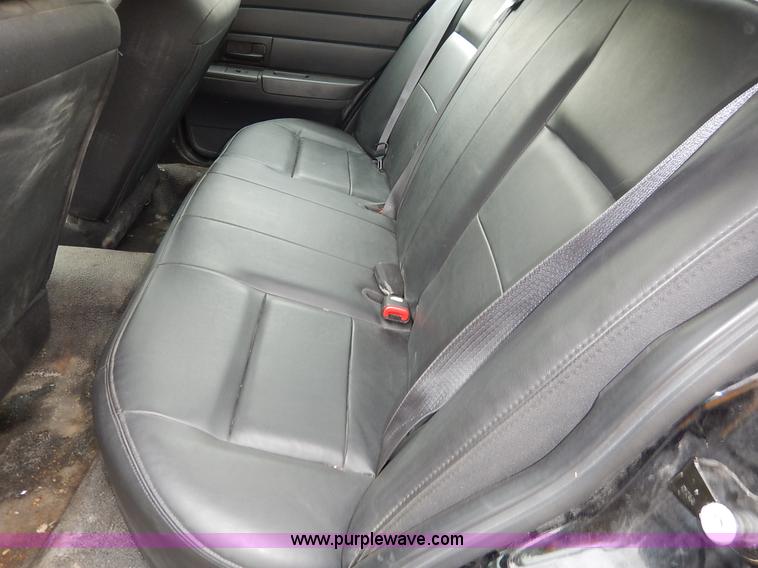 image for item J3863 2009 Ford Crown Victoria Police Interceptor