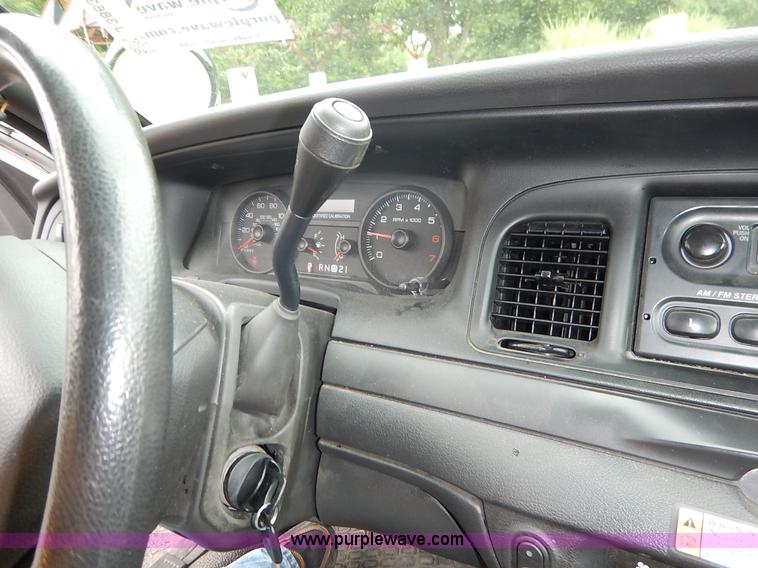 image for item J3863 2009 Ford Crown Victoria Police Interceptor