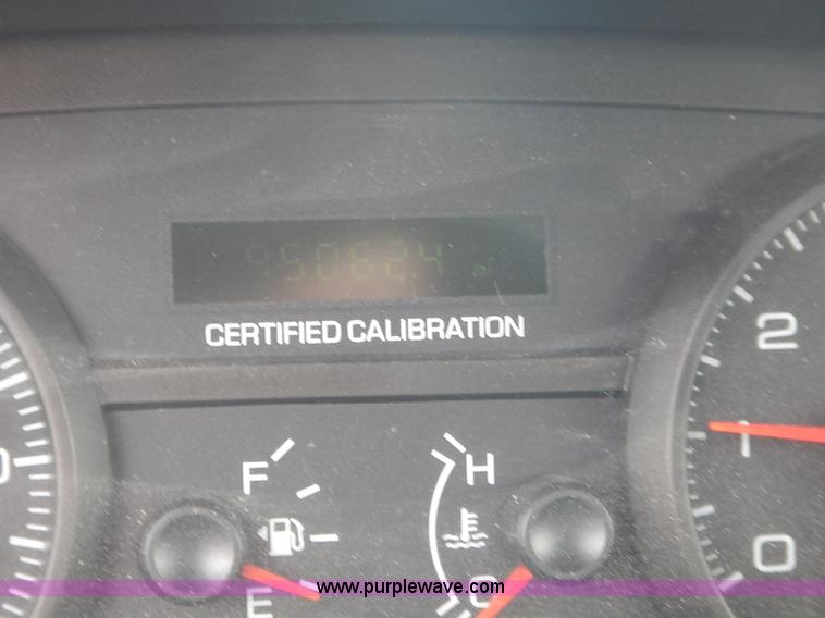 image for item J3863 2009 Ford Crown Victoria Police Interceptor