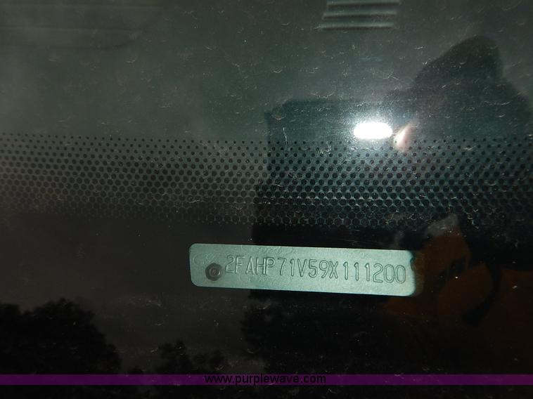 image for item J3863 2009 Ford Crown Victoria Police Interceptor