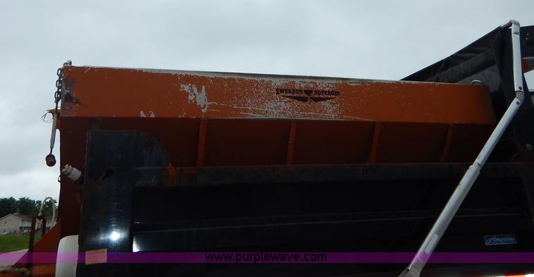 image for item J3881 1996 Swenson EV100 spreader