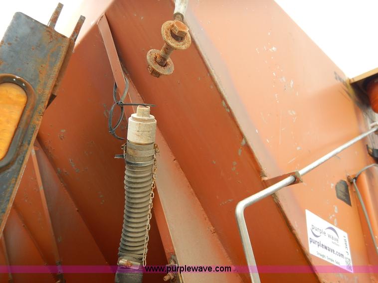 image for item J3881 1996 Swenson EV100 spreader