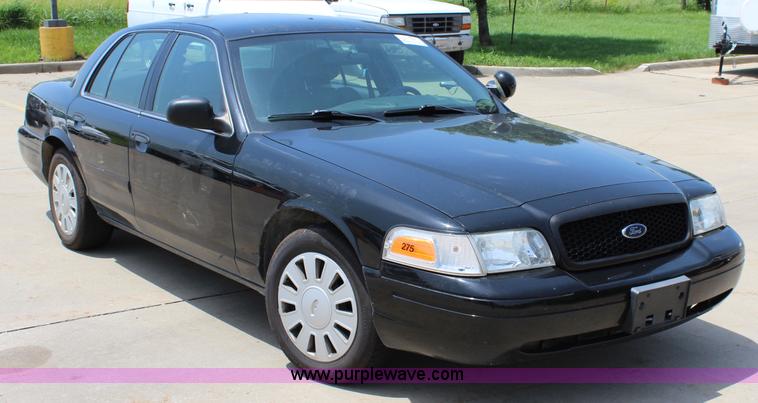 image for item J5991 2008 Ford Crown Victoria Police Interceptor