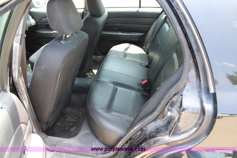 image for item J5991 2008 Ford Crown Victoria Police Interceptor