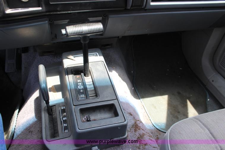 image for item J5995 1995 Jeep Cherokee SE SUV