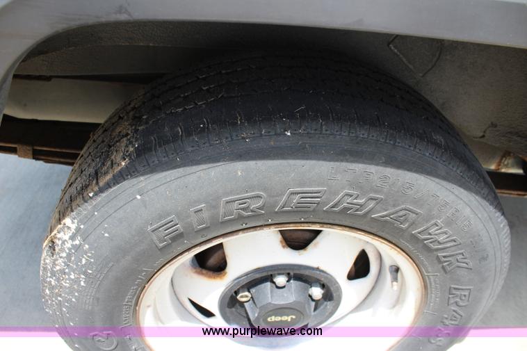 image for item J5995 1995 Jeep Cherokee SE SUV