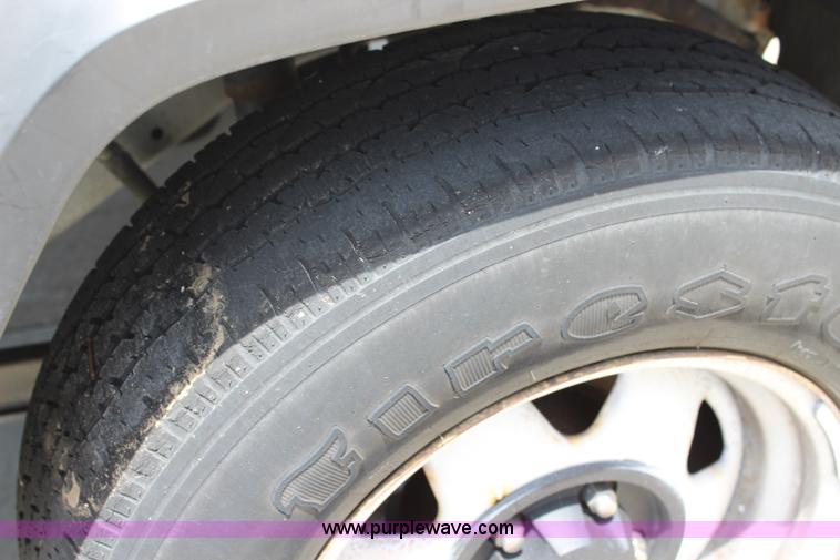 image for item J5995 1995 Jeep Cherokee SE SUV