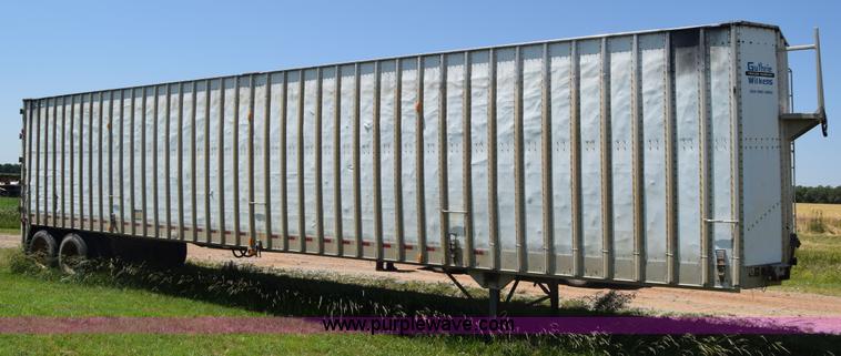 image for item J6590 2002 Guthrie Wilkens live bottom trailer