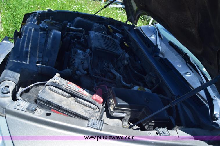 image for item J6603 2006 Dodge Dakota SLT Quad Cab pickup truck