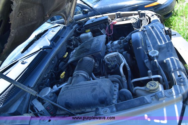 image for item J6603 2006 Dodge Dakota SLT Quad Cab pickup truck