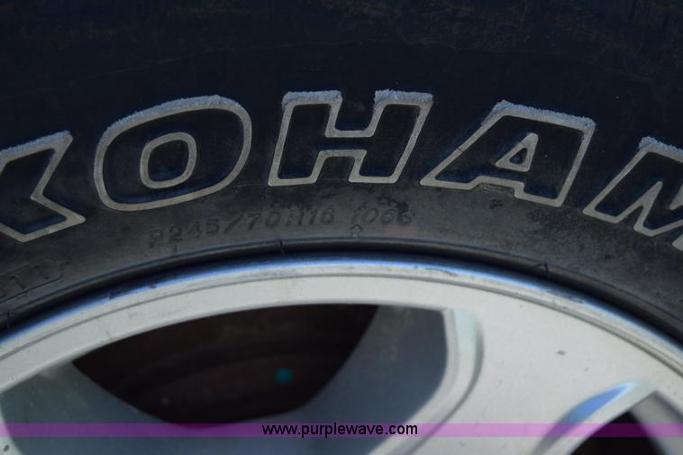 image for item J6603 2006 Dodge Dakota SLT Quad Cab pickup truck