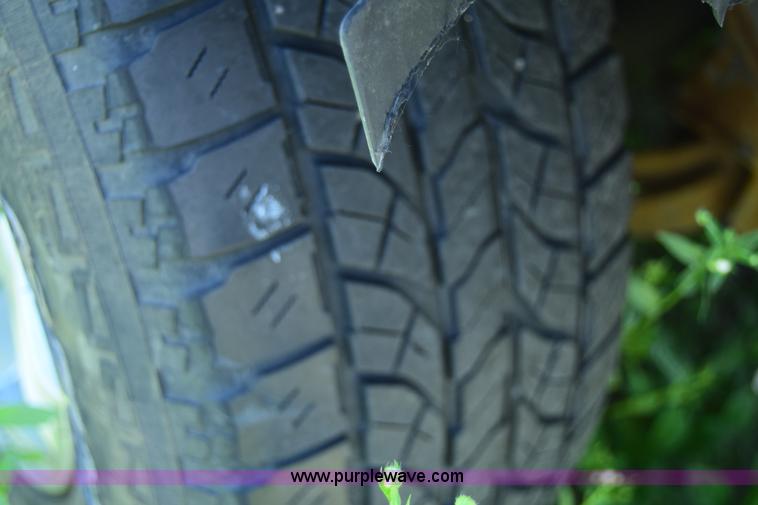 image for item J6603 2006 Dodge Dakota SLT Quad Cab pickup truck