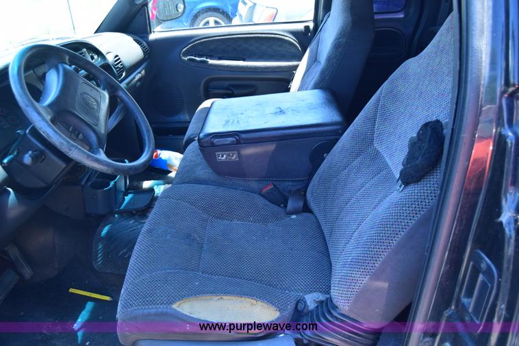 image for item J6606 1999 Dodge Ram 1500 Quad Cab pickup truck