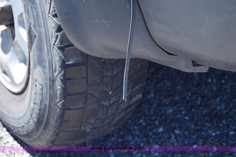 image for item J6607 2000 Nissan Xterra SUV