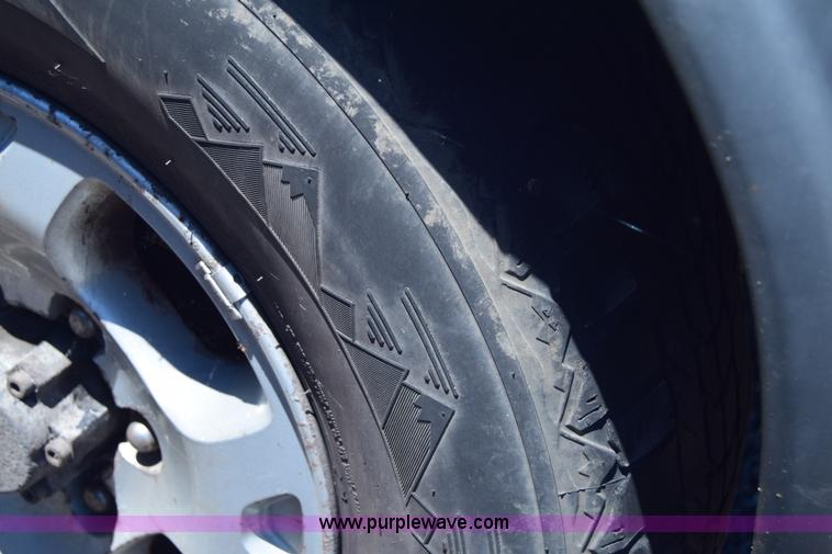 image for item J6607 2000 Nissan Xterra SUV