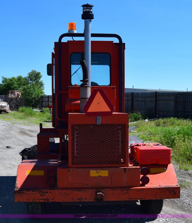 image for item J6611 Bergkamp Hydra-Broom