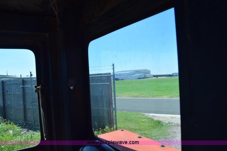 image for item J6611 Bergkamp Hydra-Broom