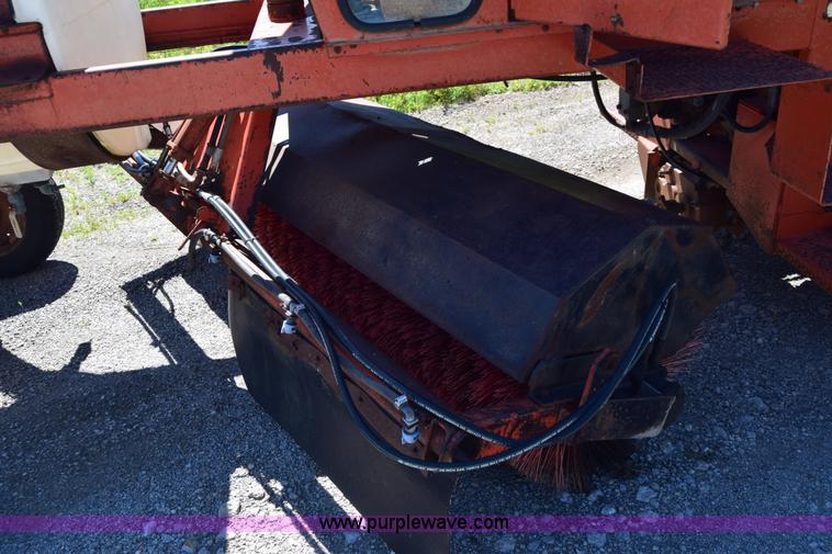 image for item J6611 Bergkamp Hydra-Broom