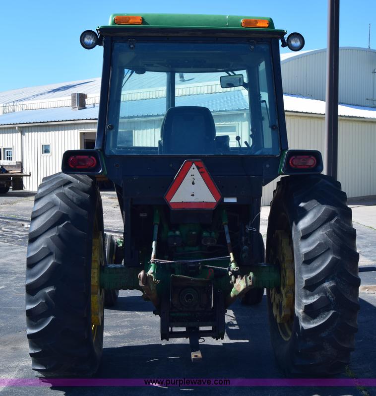 image for item J6613 1990 John Deere 2955 tractor