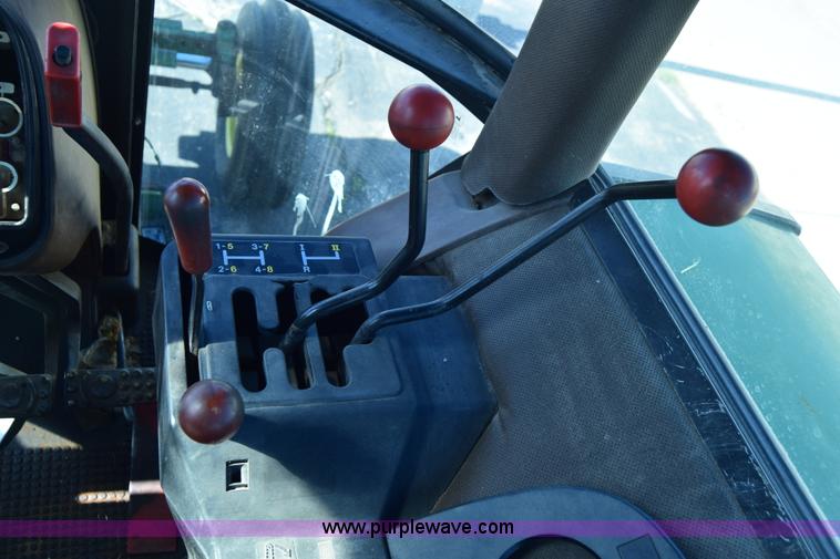 image for item J6613 1990 John Deere 2955 tractor