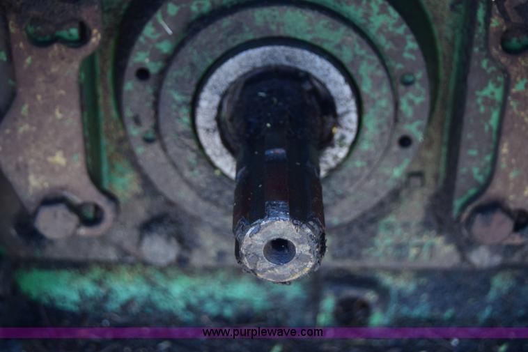 image for item J6613 1990 John Deere 2955 tractor