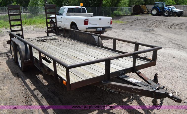 image for item J6635 1999 Utility trailer
