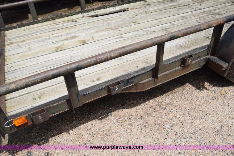 image for item J6635 1999 Utility trailer