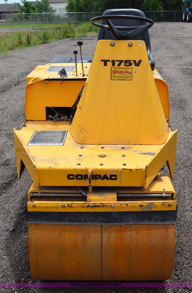 image for item J6637 Compac T175V double drum vibratory roller