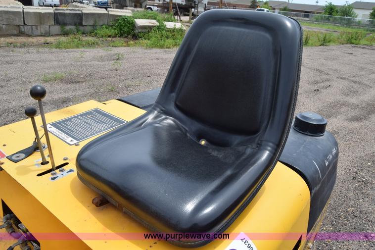 image for item J6637 Compac T175V double drum vibratory roller