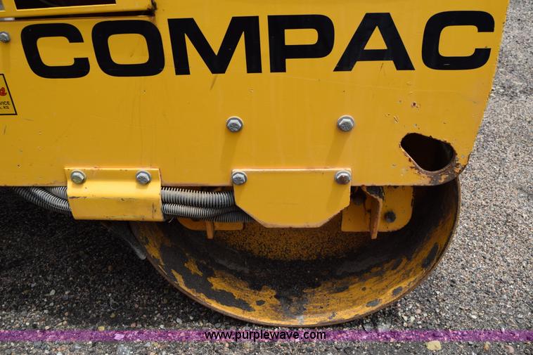 image for item J6637 Compac T175V double drum vibratory roller