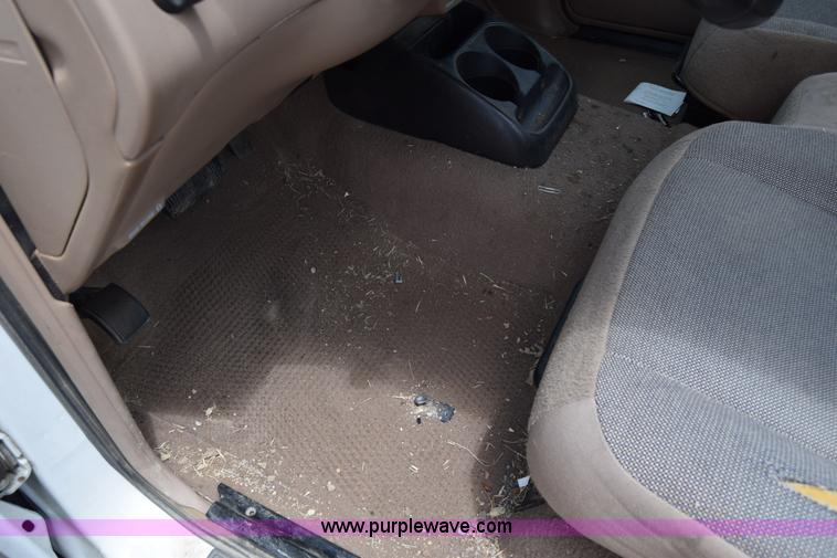 image for item J6639 2002 Ford Ranger pickup truck