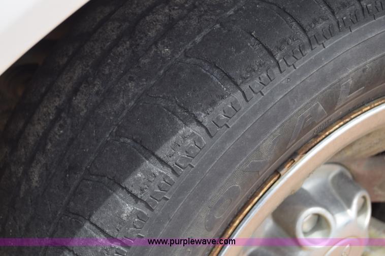 image for item J6639 2002 Ford Ranger pickup truck