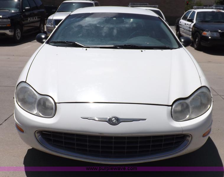 image for item K3971 2000 Chrylser Concorde