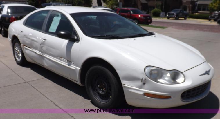 image for item K3971 2000 Chrylser Concorde