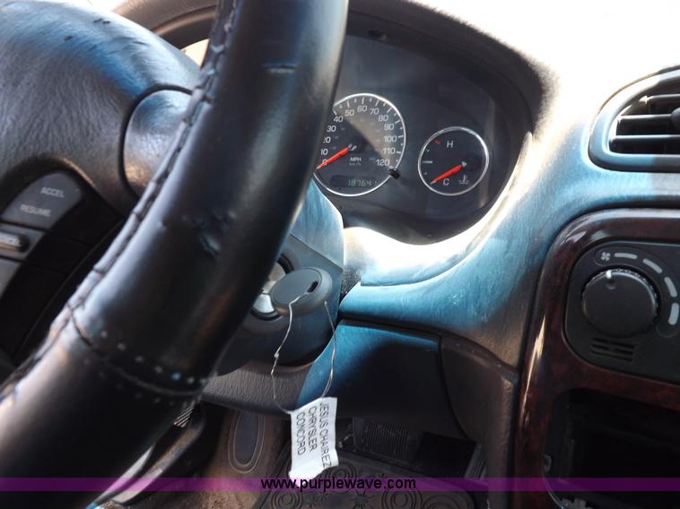 image for item K3971 2000 Chrylser Concorde