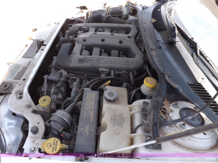 image for item K3971 2000 Chrylser Concorde