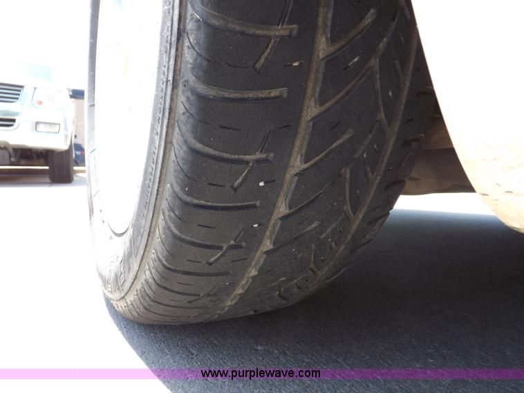 image for item K3971 2000 Chrylser Concorde