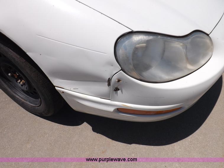 image for item K3971 2000 Chrylser Concorde