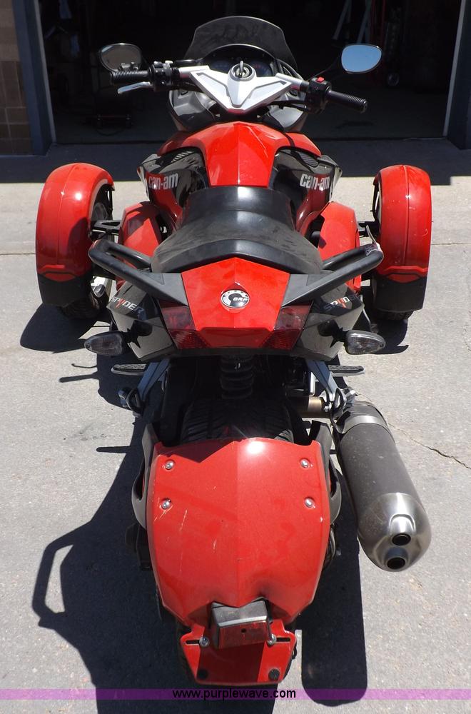 image for item K3972 2009 Can-am Spyder RT motorcycle