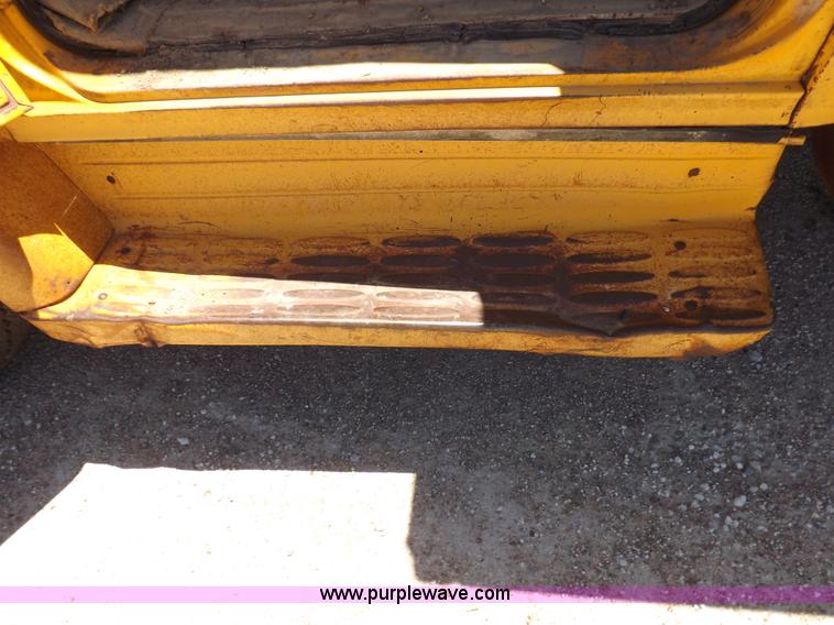 image for item K3985 1965 Chevrolet C60 dump truck