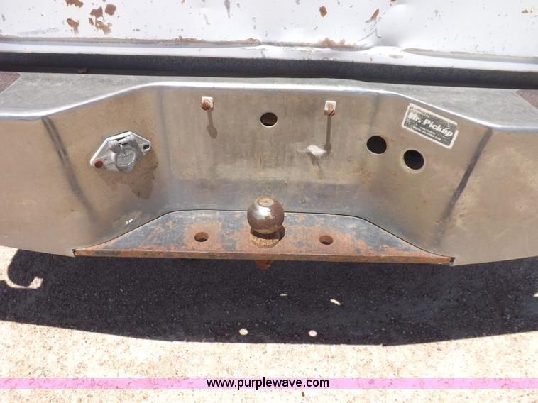 image for item K3989 1989 Chevrolet Cheyenne 1500 pickup truck