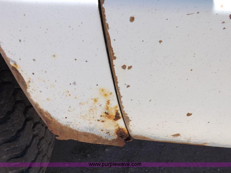 image for item K3989 1989 Chevrolet Cheyenne 1500 pickup truck