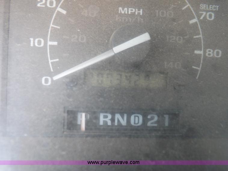 image for item K3992 1992 Ford F150 pickup truck