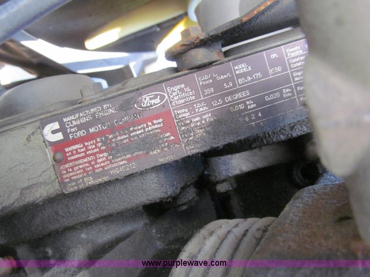 image for item K5664 1994 Ford F700 box truck