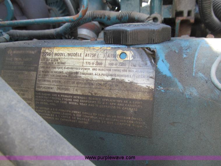 image for item K5665 1996 International 4700 box truck