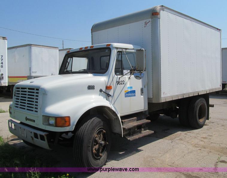 image for item K5665 1996 International 4700 box truck